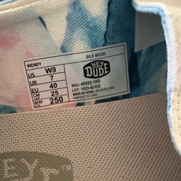 Hey Dude Women's White Loafers - Picture 5 of 6